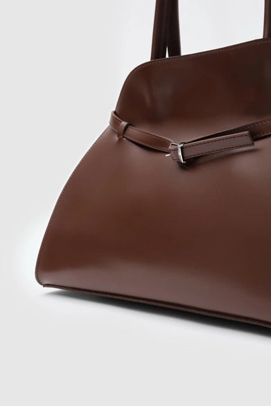 Molly Torba za Rame s Detaljem Pojasa – Ljeskovo